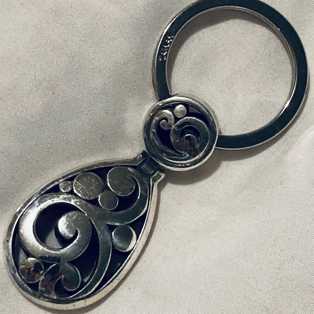 Brighton Contempo key fob silver plated - Picture 7 of 14